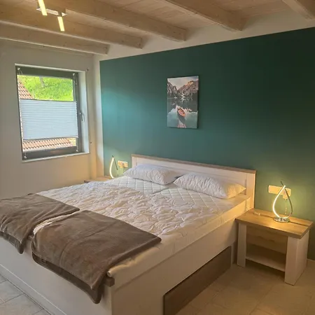 Im Nachbargebaeude